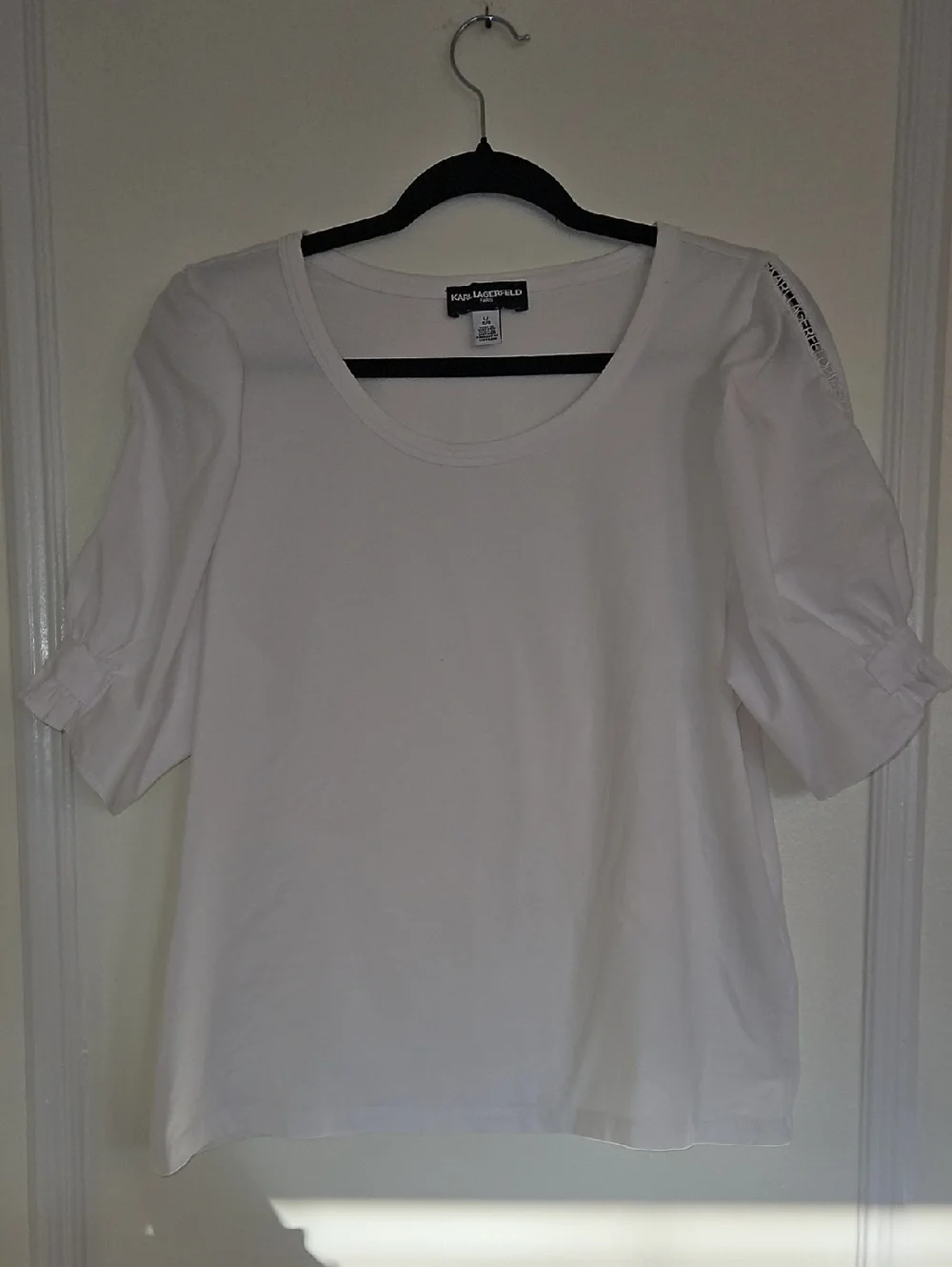 Karl Lagerfeld White Short Sleeve Scoop Neck Tee with Shoulder Detail - Picture 3 of 4
